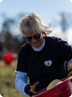 JK employee at giving back event