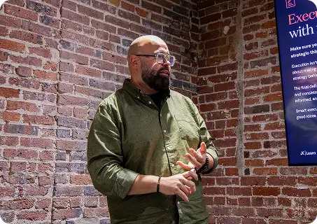 JK employee giving a presentation